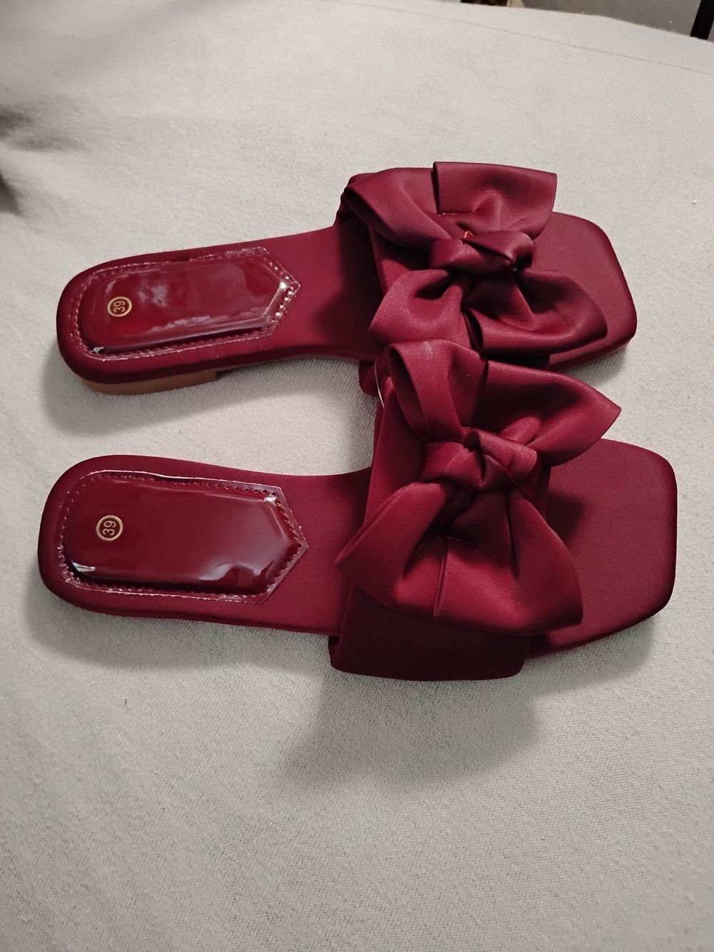 Women's Satin Bow Slide Sandals - Burgundy